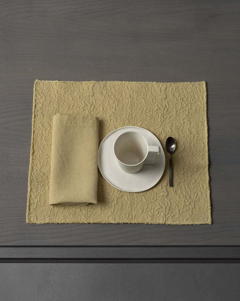 Buti' Flor Placemat