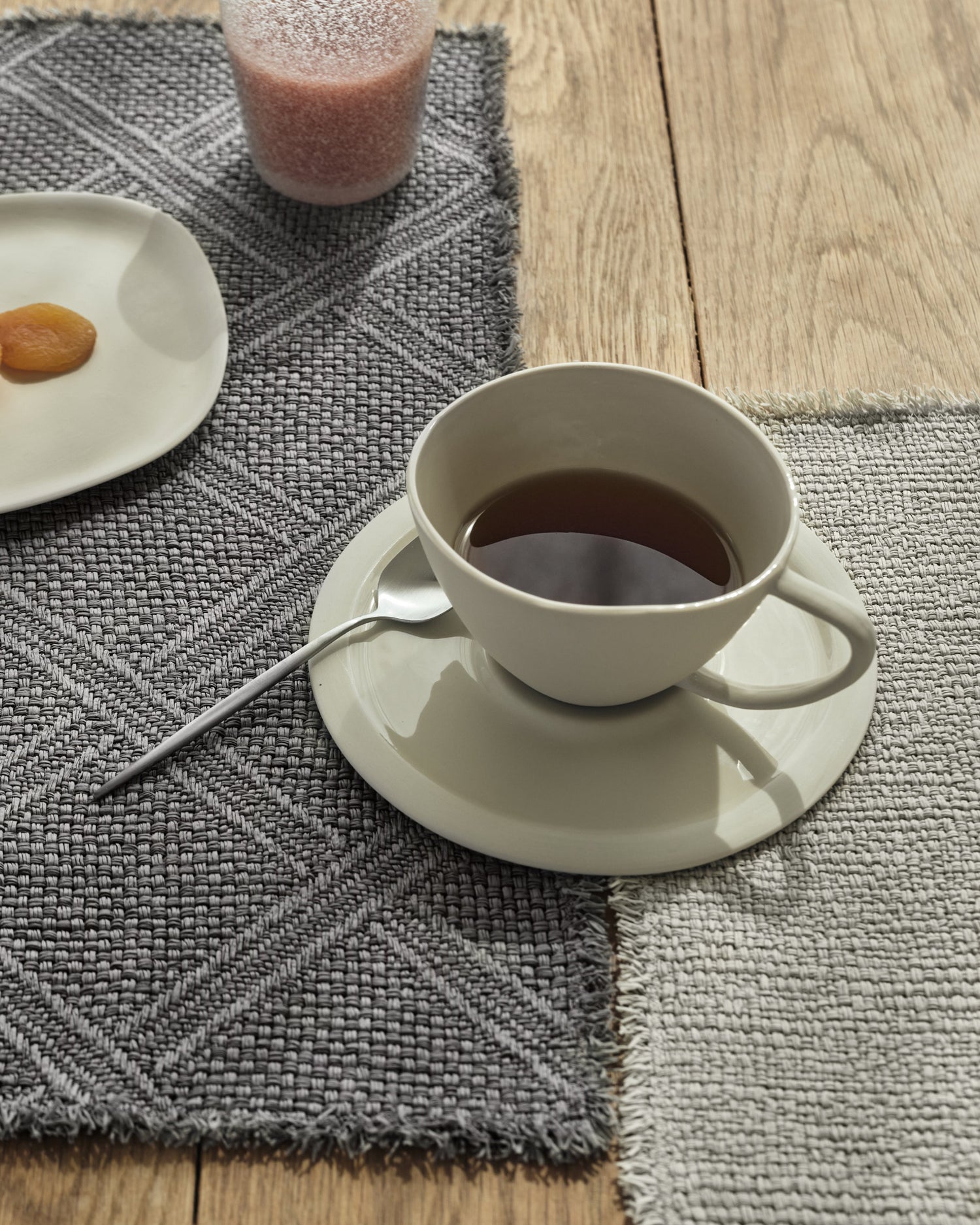 Tasse à café Onda avec plat