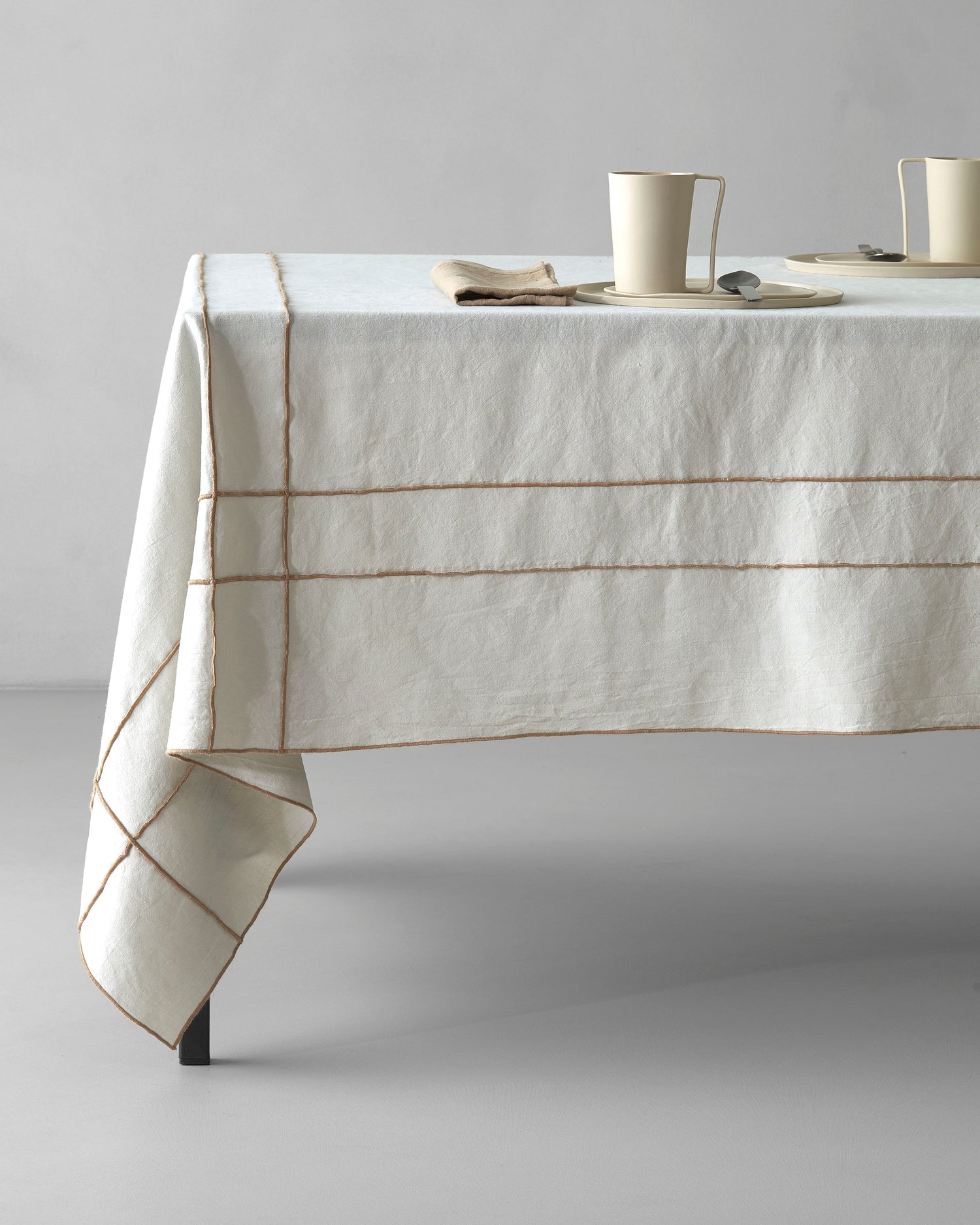 Sur la nappe